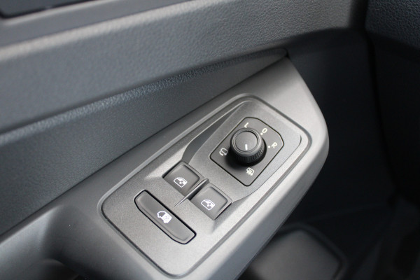 Volkswagen Caddy Cargo 2.0 TDI 122pk DSG7 - Carplay - Adaptive Cruise - Trekhaak - Navigatie - Dig. cockpit - Ergocomfort stoel - Stoelverwarming - Rij