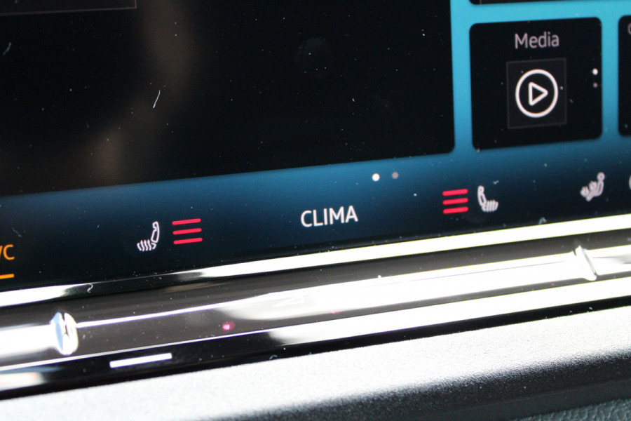 Volkswagen Caddy Cargo 2.0 TDI 122pk DSG7 - Carplay - Adaptive Cruise - Trekhaak - Navigatie - Dig. cockpit - Ergocomfort stoel - Stoelverwarming - Rij