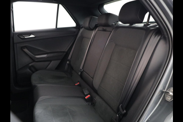 Volkswagen T-Roc 1.5 TSI R-Line 150 PK DSG | Navigatie | Trekhaak afneembaar | ErgoActive Stoel Pakket | Parkeercamera |