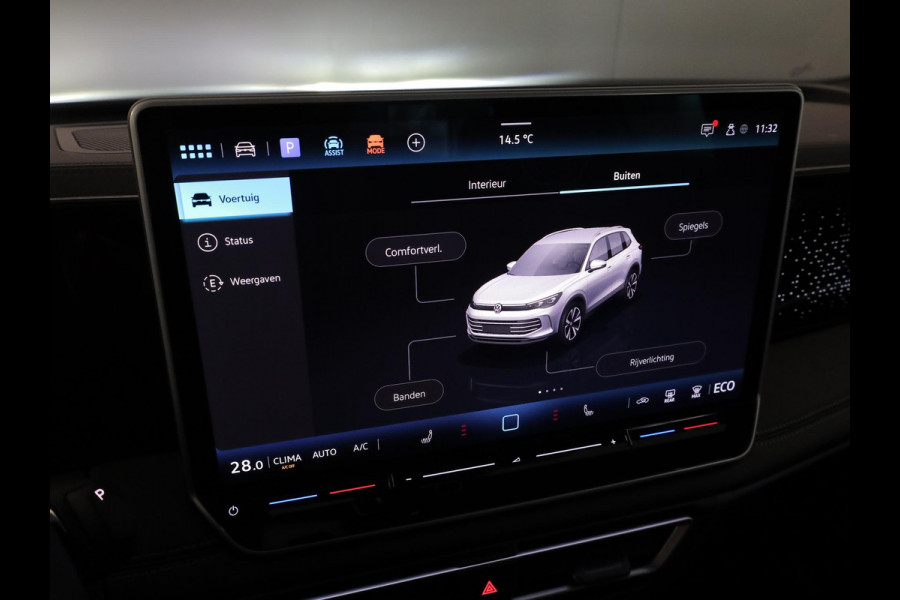 Volkswagen Tiguan 1.5 eHybrid R-Line Edition 272 pk Automaat (DSG) | Verlengde garantie | Navigatie | Parkeersensoren (Park assist) | Rondomzicht camera | Stoelverwarming v/a | Black Style pakket | R-Line |