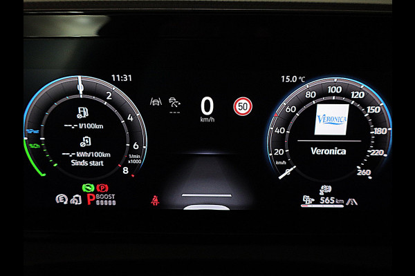 Volkswagen Tiguan 1.5 eHybrid R-Line Edition 272 pk Automaat (DSG) | Verlengde garantie | Navigatie | Parkeersensoren (Park assist) | Rondomzicht camera | Stoelverwarming v/a | Black Style pakket | R-Line |