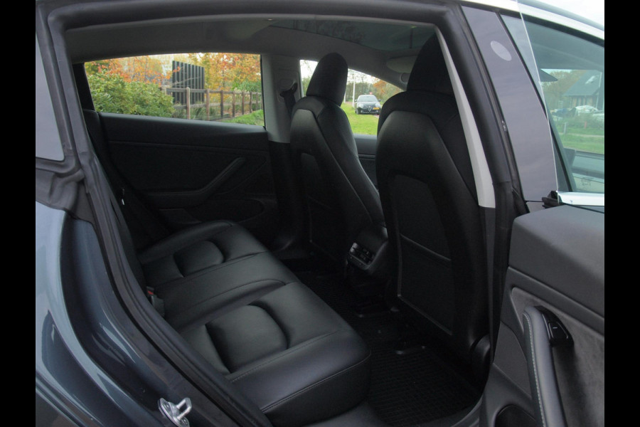 Tesla Model 3 Long Range AWD 75 kWh | Panoramdak | Camera | Marge Auto |