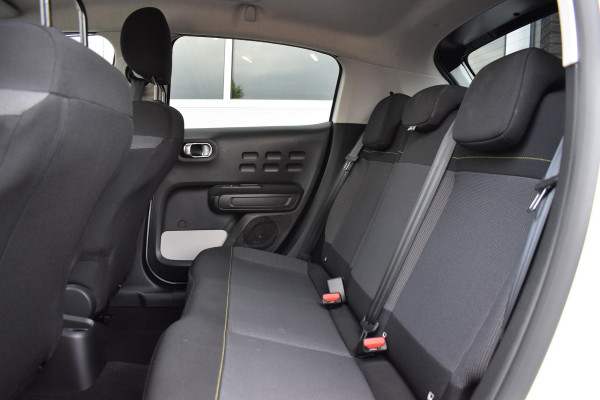 Citroën C3 1.2 PureTech S&S 110 PK Aut. Shine | Panodak | Carplay | Stoelverw. | Incl. garantie