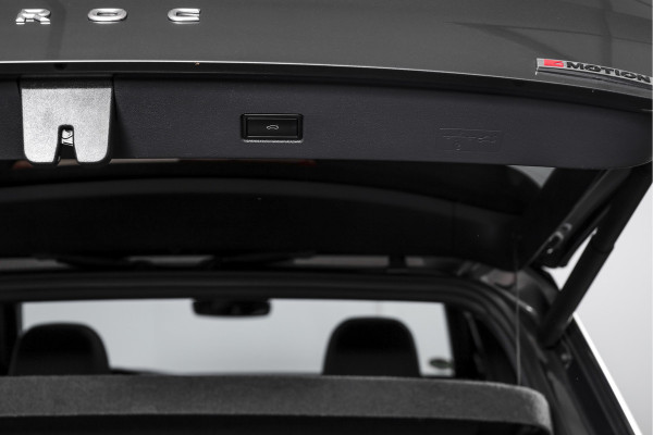 Volkswagen T-Roc 2.0 TSI 190 PK 4Motion Sport - Automaat Orig. NL | S/K-Panodak | Adapt. Cruise | Stoelverw. | PDC | NAV + App. Connect | ECC | Afn. Trekhaak | DAB | LM 17" |