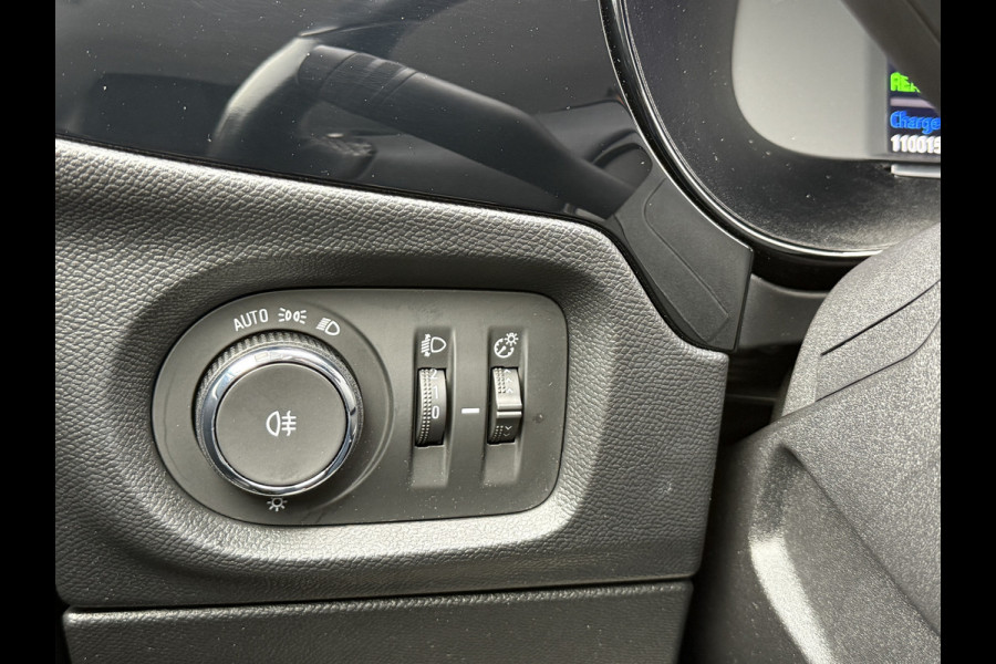 Opel CORSA-E Elegance 50 kWh | SOH 90% | Dealeronderhouden | Apple Carplay | 1e eigenaar