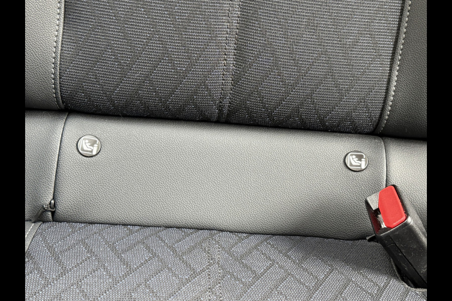 Opel CORSA-E Elegance 50 kWh | SOH 90% | Dealeronderhouden | Apple Carplay | 1e eigenaar