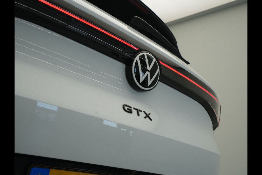 Volkswagen ID.4 GTX 4Motion 77 kWh 360 Camera Panorama Sideassist Stoelverwarming  Headup Display 196