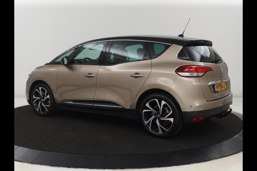 Renault Scénic 1.3 TCe Bose | Leder | Trekhaak | Stoel & stuurverwarming | Head-Up | Camera | Massage | Carplay | Navigatie | Full LED | Park Assist | Climate control | Cruise control