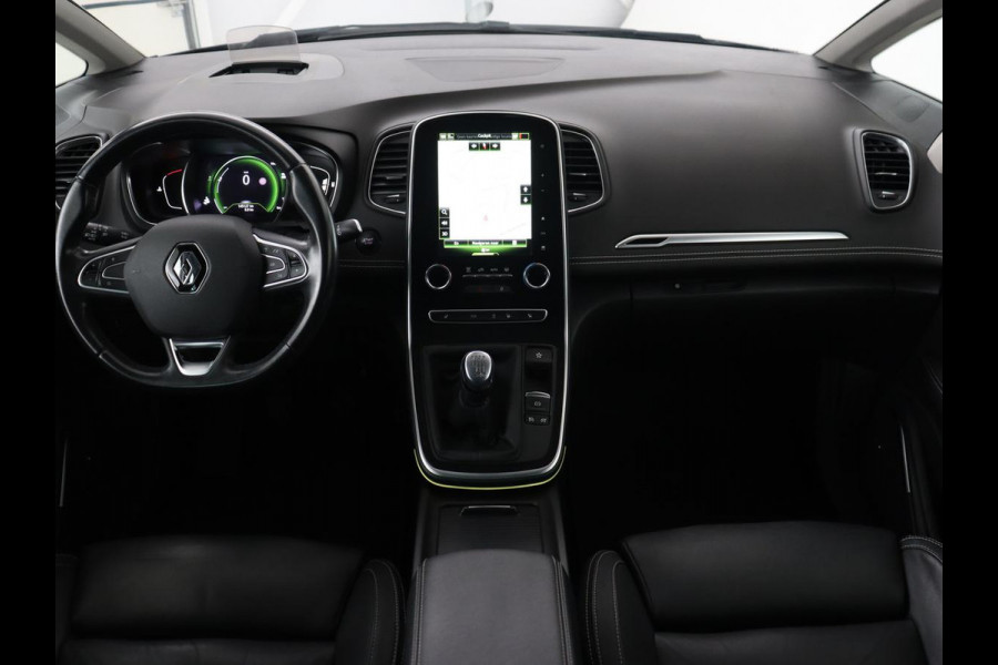 Renault Scénic 1.3 TCe Bose | Leder | Trekhaak | Stoel & stuurverwarming | Head-Up | Camera | Massage | Carplay | Navigatie | Full LED | Park Assist | Climate control | Cruise control