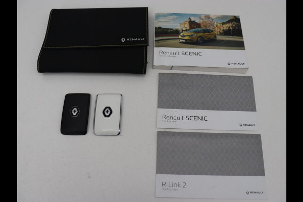 Renault Scénic 1.3 TCe Bose | Leder | Trekhaak | Stoel & stuurverwarming | Head-Up | Camera | Massage | Carplay | Navigatie | Full LED | Park Assist | Climate control | Cruise control