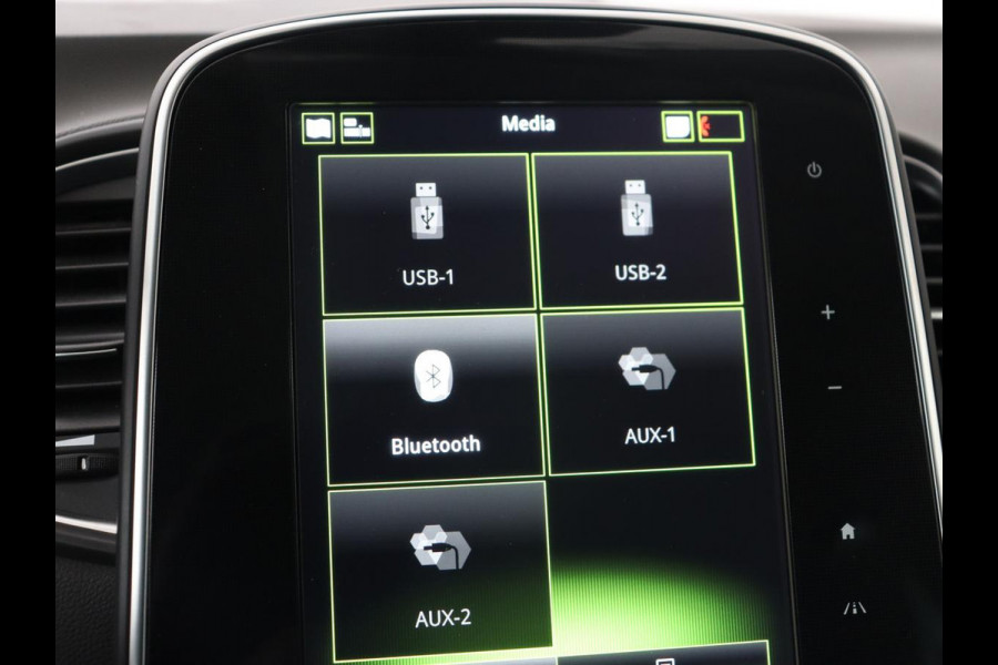 Renault Scénic 1.3 TCe Bose | Leder | Trekhaak | Stoel & stuurverwarming | Head-Up | Camera | Massage | Carplay | Navigatie | Full LED | Park Assist | Climate control | Cruise control