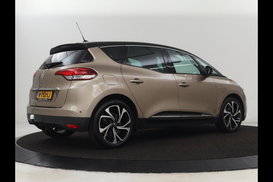 Renault Scénic 1.3 TCe Bose | Leder | Trekhaak | Stoel & stuurverwarming | Head-Up | Camera | Massage | Carplay | Navigatie | Full LED | Park Assist | Climate control | Cruise control