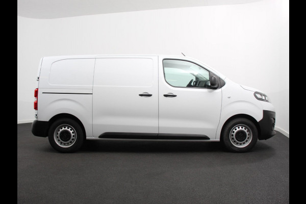 Opel Vivaro Electric L2 75 kWh Connect pack | 3p | Navigatie | Apple Carplay/Android Auto | Dab | Cruise control | Camera | Parkeer sensoren | Digitaal dashboard | Automatische Airco
