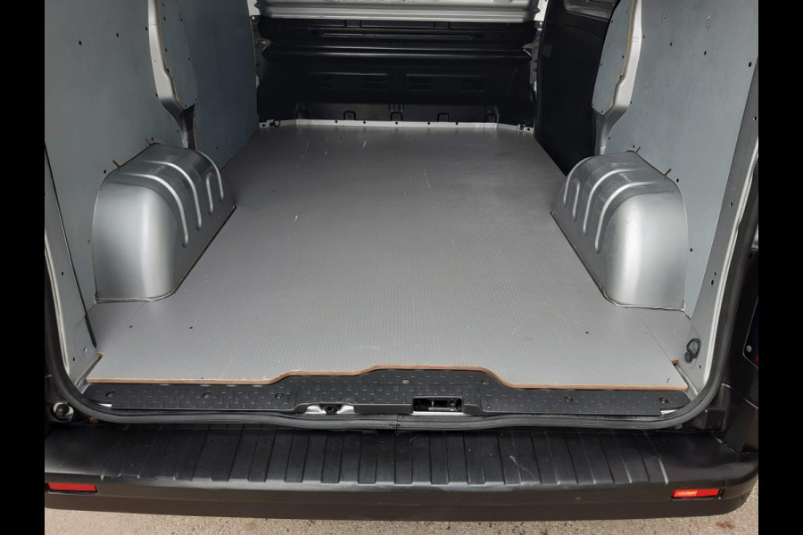 Fiat Talento 2.0 d 107Kw - 145Pk MultiJet Airco Cruise control 3-Zits