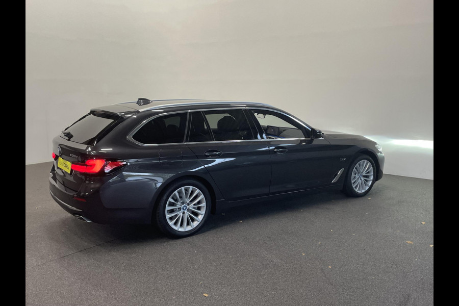 BMW 5 Serie Touring 530e Business Edition Plus 292 PK Aut. Leder Navi Carplay Cruise Control Full LED PDC VA + Camera