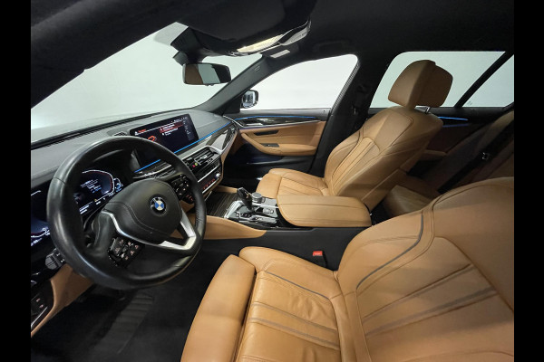 BMW 5 Serie Touring 530e Business Edition Plus 292 PK Aut. Leder Navi Carplay Cruise Control Full LED PDC VA + Camera