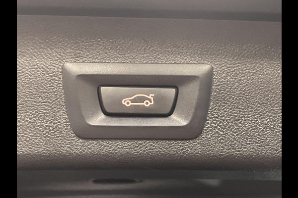 BMW 5 Serie Touring 530e Business Edition Plus 292 PK Aut. Leder Navi Carplay Cruise Control Full LED PDC VA + Camera