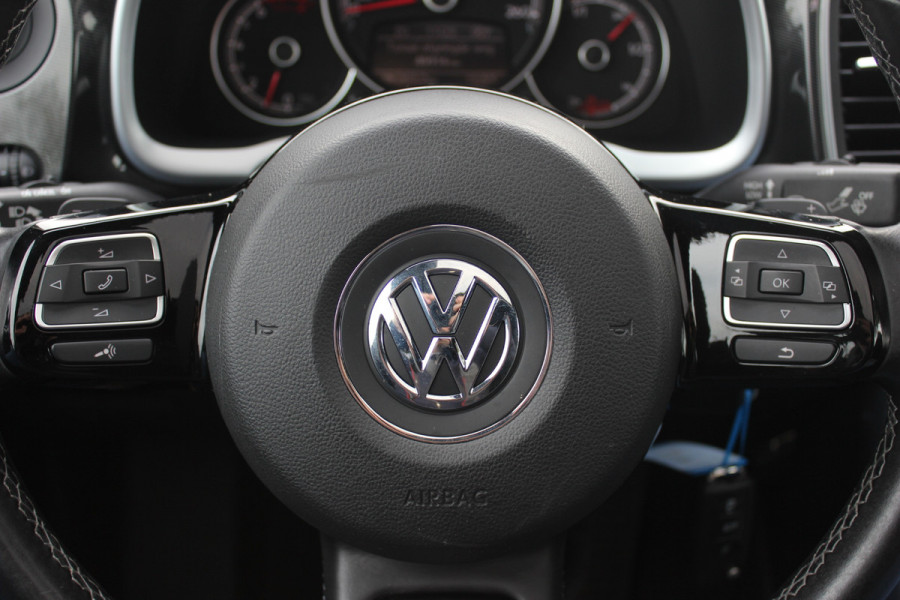 Volkswagen Beetle 2.0 TSI Dune / Schuifdak / Camera / Xenon / Navigatie / 20'' / Stoelverwarming / DAB / Stoelverwarming / Cruise Control