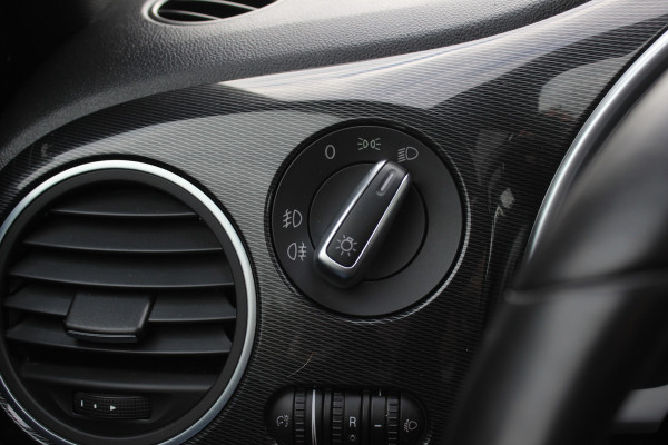 Volkswagen Beetle 2.0 TSI Dune / Schuifdak / Camera / Xenon / Navigatie / 20'' / Stoelverwarming / DAB / Stoelverwarming / Cruise Control