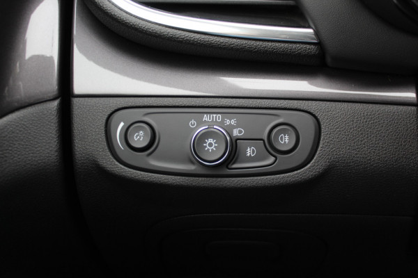 Opel Mokka X 1.4 Turbo Innovation / Schuifdak / Camera / Leder / Navigatie / 18'' / LED / Keyless / Stuur+Stoelverwarming / Cruise Control