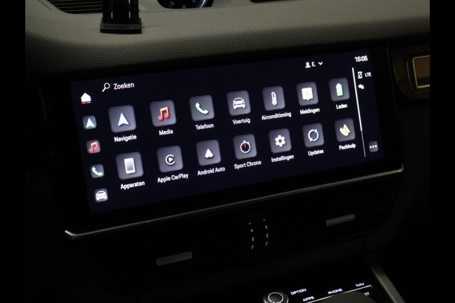 Porsche Cayenne 3.0 E-Hybrid Platinum Edition [SCHUIFKANTELDAK, SPORT CHRONO, SOFTCLOSE, TREKHAAK INKLAPBAAR, LUCHTVERING, APPLE CARPLAY, ANDROID, MEMORY SEATS, BOSE SOUND, 360 CAMERA, HEAD-UP, ADAPTIVE CRUISE, STOELVENTILATIE, STOELVERW