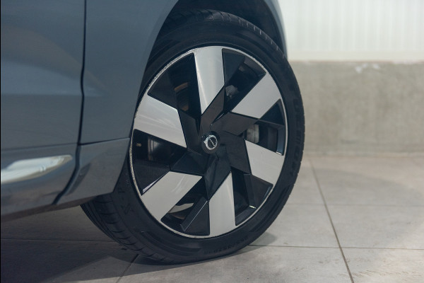 Volvo XC60 T8 Aut. LongRange Ultimate Bright ACC Leder Stoelverwarming 455pk