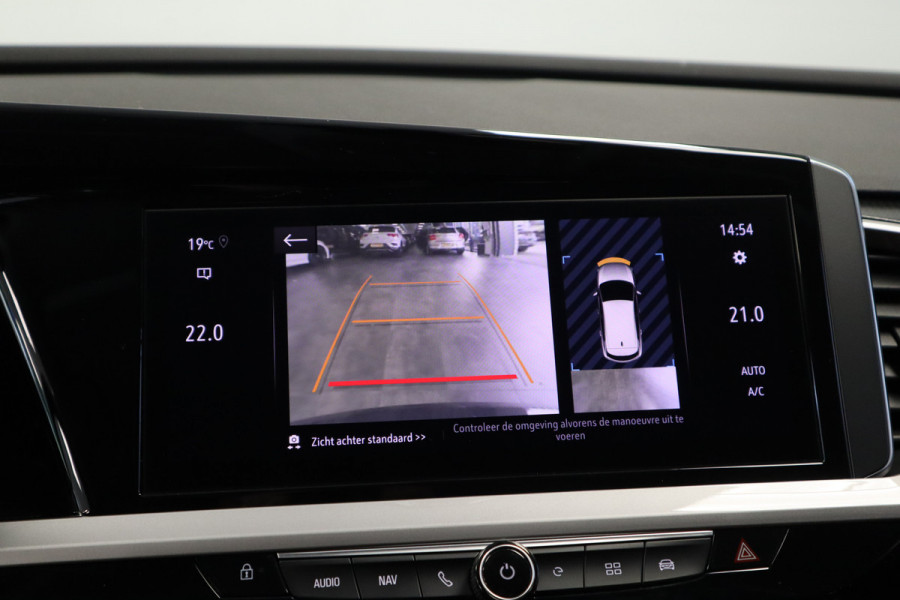 Opel Grandland 1.6 Turbo Plug-In Hybrid 4x4 GSe Cruise/Climate Blindspot PDC Keyless Entry/Go 300PK! 24 maanden garantie mogelijk (*vraag naar de voorwaarden)