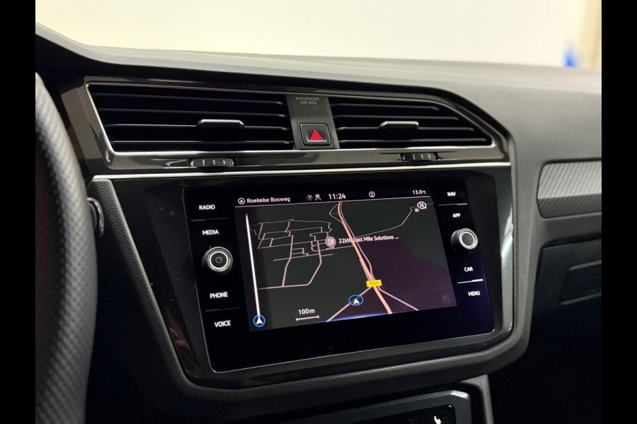 Volkswagen Tiguan 1.4 TSI eHybrid R-Line Business+ | Blackpack | Elek. Trekhaak | Matrix LED | Navigatie | 19' inch