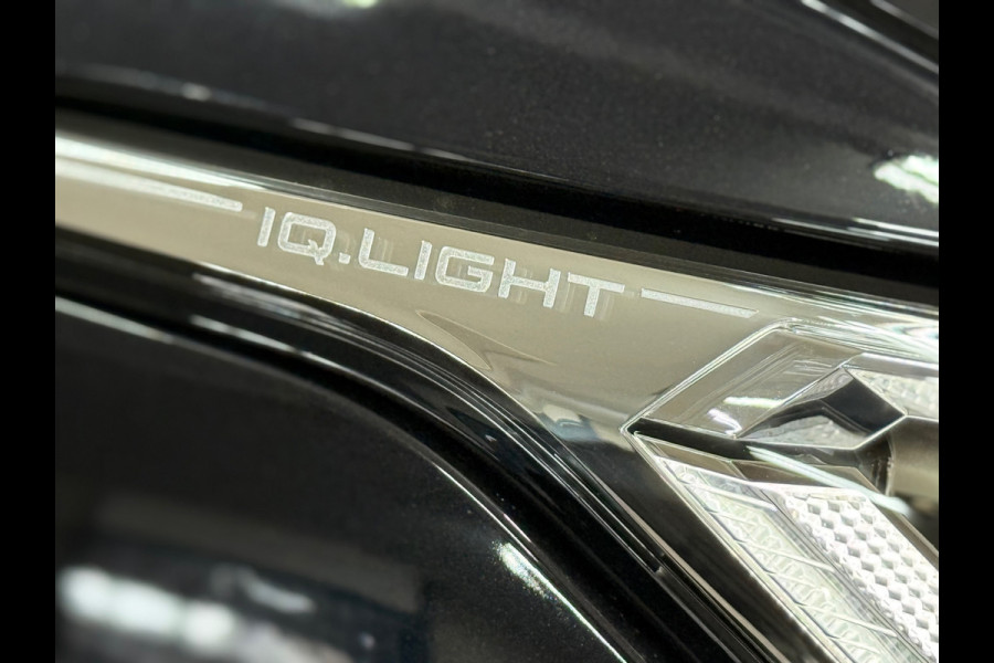 Volkswagen Tiguan 1.4 TSI eHybrid R-Line Business+ | Blackpack | Elek. Trekhaak | Matrix LED | Navigatie | 19' inch