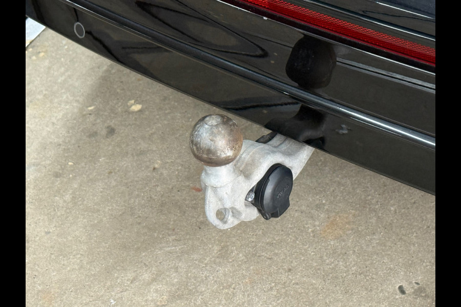 Volkswagen Tiguan 1.4 TSI eHybrid R-Line Business+ | Blackpack | Elek. Trekhaak | Matrix LED | Navigatie | 19' inch