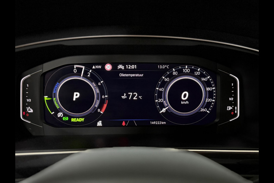 Volkswagen Tiguan 1.4 TSI eHybrid R-Line Business+ | Blackpack | Elek. Trekhaak | Matrix LED | Navigatie | 19' inch