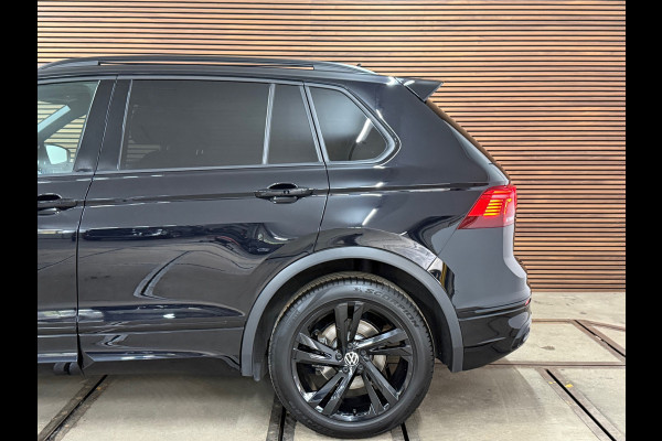 Volkswagen Tiguan 1.4 TSI eHybrid R-Line Business+ | Blackpack | Elek. Trekhaak | Matrix LED | Navigatie | 19' inch