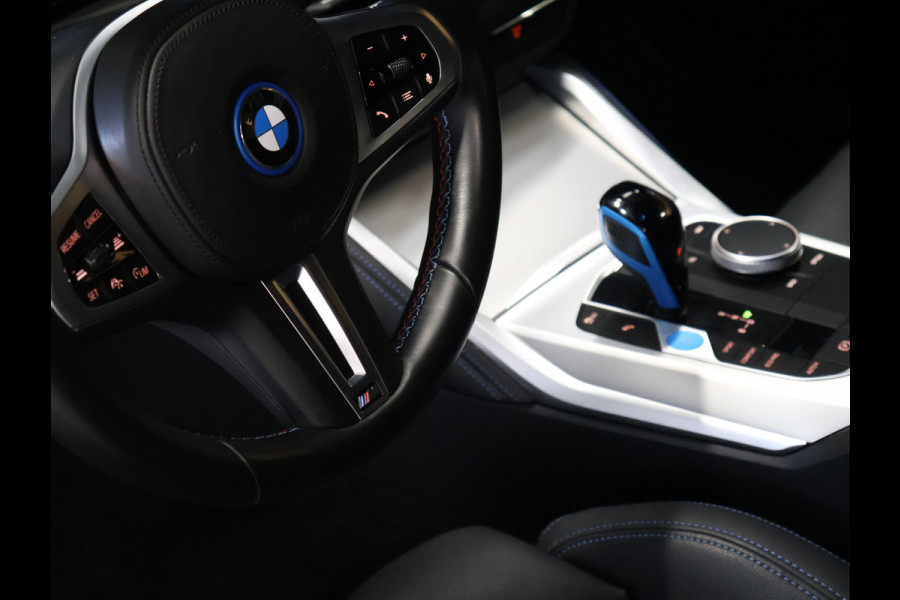 BMW i4 M50 High Executive 84 kWh [M PAKKET, MEMORY SEATS, CAMERA, PDC V+A, APPLE CARPLAY, ANDROID AUTO, CRUISE CONTROL, HARMAN/KARDON, SFEERVERLICHTING, STOELVERWARMING, NIEUWSTAAT]