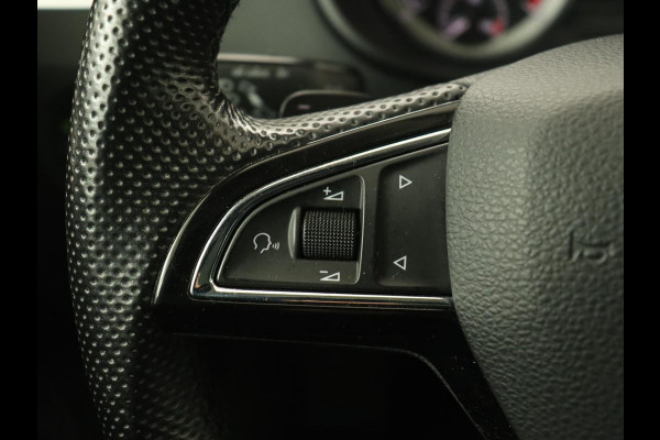 Škoda Octavia 1.6 TDI Greentech Clever Edition | Automaat | Carplay | Stoelverwarming | Navigatie | Cruise control | Climate control | Half leder