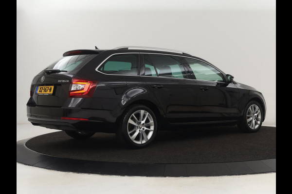 Škoda Octavia 1.6 TDI Greentech Clever Edition | Automaat | Carplay | Stoelverwarming | Navigatie | Cruise control | Climate control | Half leder
