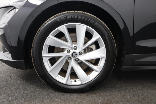 Škoda ENYAQ iV 80 Founders Edition Black|Leer|SOH 93%|Camera|Stoelverwarming