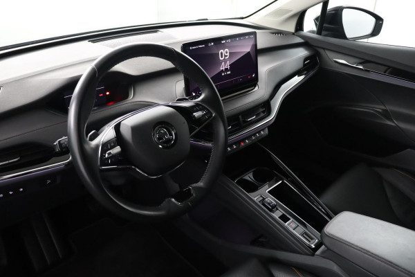Škoda ENYAQ iV 80 Founders Edition Black|Leer|SOH 93%|Camera|Stoelverwarming