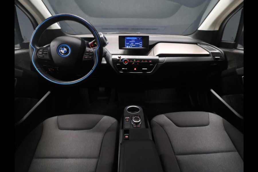 BMW i3 S 94Ah 33 kWh [PDC ACHTER, LEDVERLICHTING, BLUETOOTH, CRUISE, CLIMATE, NAVIGATIE, NIEUWSTAAT]