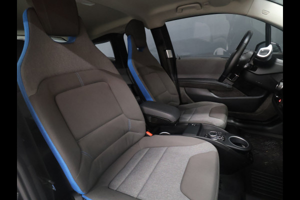 BMW i3 S 94Ah 33 kWh [PDC ACHTER, LEDVERLICHTING, BLUETOOTH, CRUISE, CLIMATE, NAVIGATIE, NIEUWSTAAT]