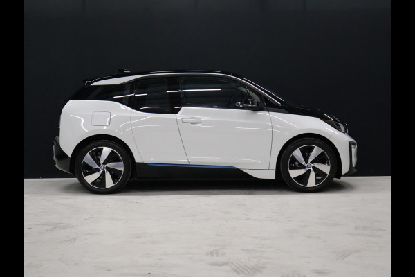 BMW i3 S 94Ah 33 kWh [PDC ACHTER, LEDVERLICHTING, BLUETOOTH, CRUISE, CLIMATE, NAVIGATIE, NIEUWSTAAT]