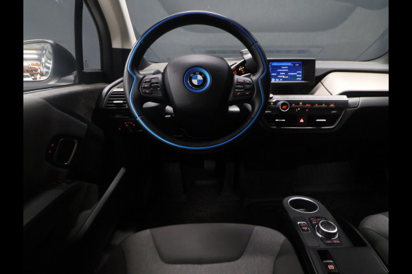 BMW i3 S 94Ah 33 kWh [PDC ACHTER, LEDVERLICHTING, BLUETOOTH, CRUISE, CLIMATE, NAVIGATIE, NIEUWSTAAT]