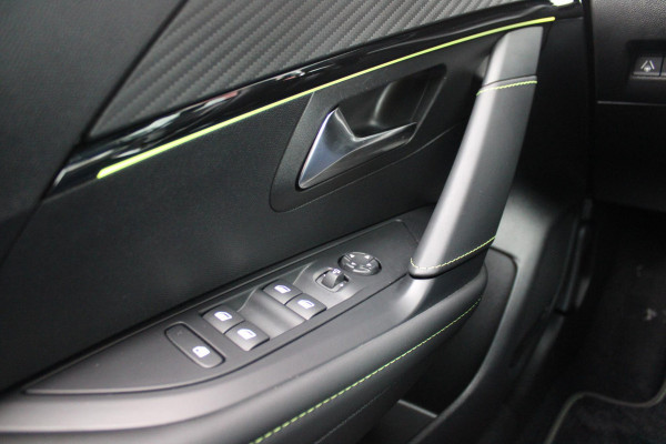 Peugeot 208 GT 1.2 Hybrid 145PK e-DCS6 | NAVIGATIE | DRAADLOZE APPLE CARPLAY/ANDROID AUTO | CAMERA VOOR + ACHTER | FULL LED KOPLAMPEN | LICHTMETALEN VELGEN 17" | DODEHOEK DETECTIE | DRAADLOZE TELEFOONLADER | KEYLESS ENTRY/START | DAB+ RADIO | ADAPTIVE CRUISE CONTROL |