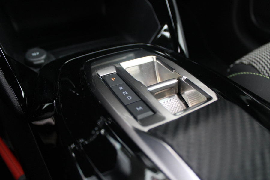 Peugeot 208 GT 1.2 Hybrid 145PK e-DCS6 | NAVIGATIE | DRAADLOZE APPLE CARPLAY/ANDROID AUTO | CAMERA VOOR + ACHTER | FULL LED KOPLAMPEN | LICHTMETALEN VELGEN 17" | DODEHOEK DETECTIE | DRAADLOZE TELEFOONLADER | KEYLESS ENTRY/START | DAB+ RADIO | ADAPTIVE CRUISE CONTROL |