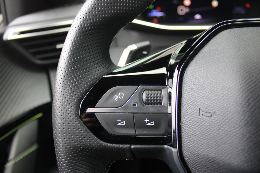 Peugeot 208 GT 1.2 Hybrid 145PK e-DCS6 | NAVIGATIE | DRAADLOZE APPLE CARPLAY/ANDROID AUTO | CAMERA VOOR + ACHTER | FULL LED KOPLAMPEN | LICHTMETALEN VELGEN 17" | DODEHOEK DETECTIE | DRAADLOZE TELEFOONLADER | KEYLESS ENTRY/START | DAB+ RADIO | ADAPTIVE CRUISE CONTROL |