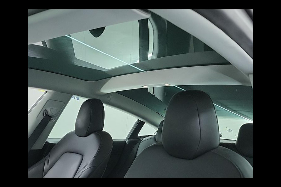Tesla Model 3 Long Range Dual AWD | Trekhaak | Autopilot | Panorama |