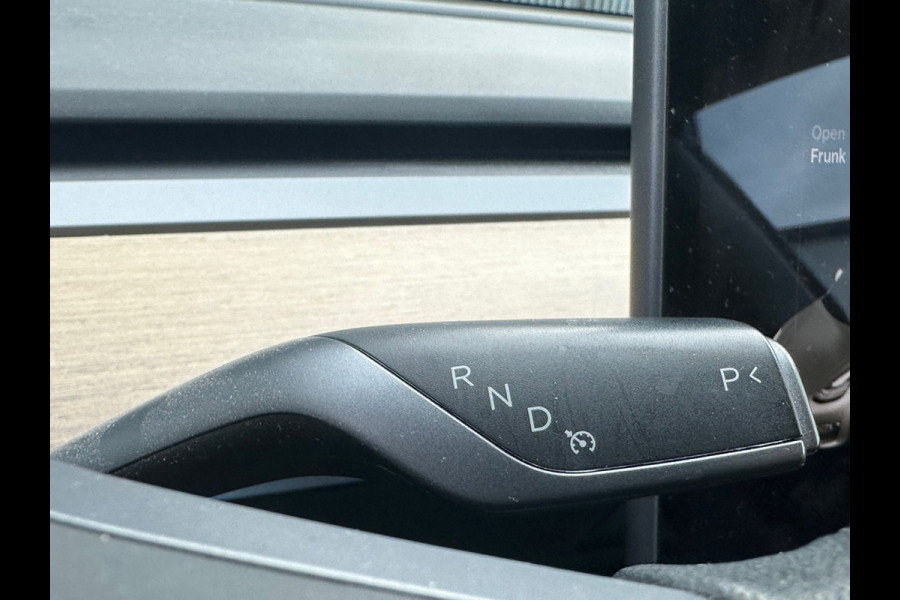 Tesla Model 3 Standard RWD Plus 60 kWh