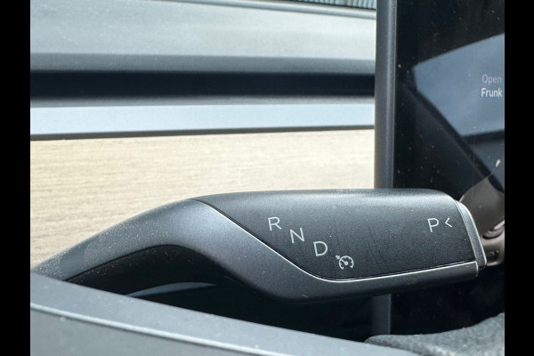 Tesla Model 3 Standard RWD Plus 60 kWh