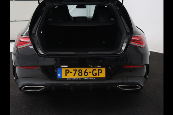 Mercedes-Benz CLA-Klasse 250e AMG Limited | Panoramadak | Carplay | Stoelverwarming | Camera | Sfeerverlichting | Leder/Alcantara | Widescreen | Keyless | Matrix LED | Navigatie | PHEV | Plug In