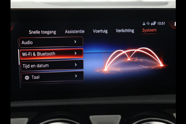 Mercedes-Benz CLA-Klasse 250e AMG Limited | Panoramadak | Carplay | Stoelverwarming | Camera | Sfeerverlichting | Leder/Alcantara | Widescreen | Keyless | Matrix LED | Navigatie | PHEV | Plug In
