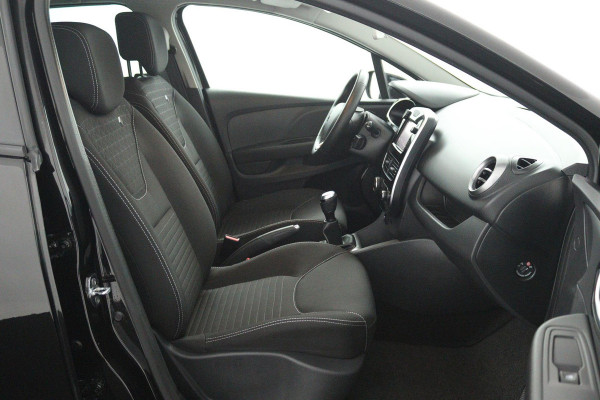 Renault Clio 0.9 TCe Intens (NAVIGATIE, CLIMA, PARKEERSENSOREN, CRUISE CONTROL, BLUETOOTH, AIRCO)